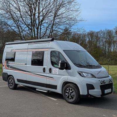 Camper 6m Aussenansicht 1