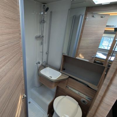 Cara 600 Meg Innen 4